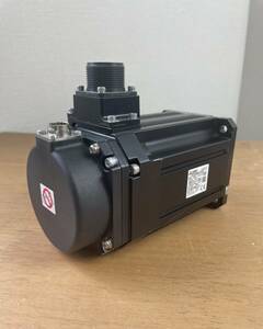 MITSUBISHI 三菱電機 AC SERVO MOTOR HG-SR73JKWOC-S170210 ジャンク品【B-240】