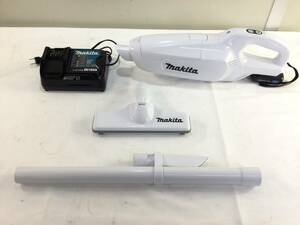 [451] Makita cordless vacuum cleaner makita CL107FD used battery, with charger .