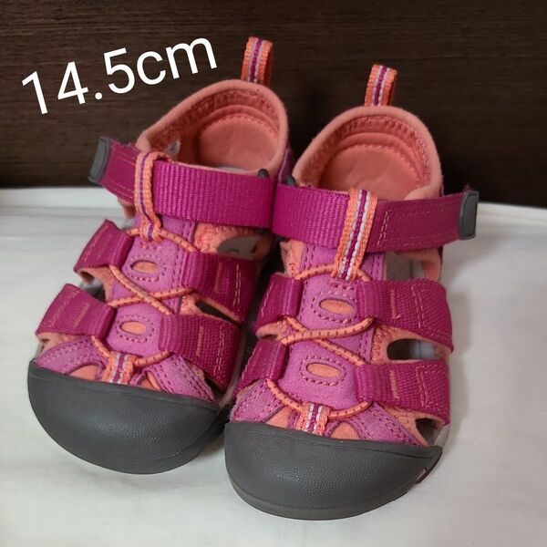 KEEN キッズサンダル 女の子