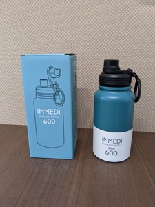新品 水筒 600ml ボトル IMMEDI BOTTLE ブルー 保冷 保温 氷が入れやすい 洗いやすい 広口 直飲み 取っ手付き 表面滑りにくく加工
