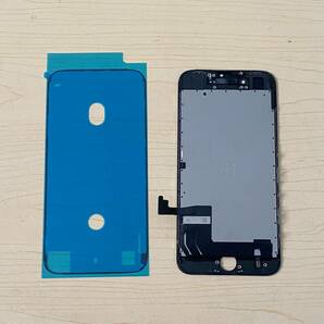 中古純正品 iPhone8、iPhone SE2 ( 2020 ) フロントパネル  タッチ スライド 操作出来ました、カラー黒、防水シール付き 、ジャンクの画像3