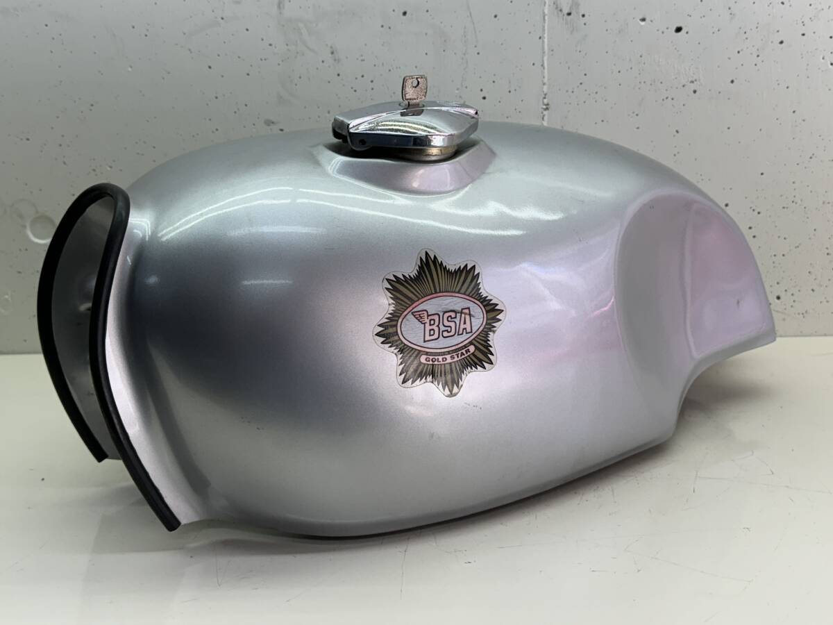 Yahoo!オークション -「gb250 タンク 初期」の落札相場・落札価格 Yahoo!オークション -「gb250 タンク 初期」の落札相場・落札価格