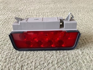 キューブZ11 純正 LED ハイマウントストップランプ ２