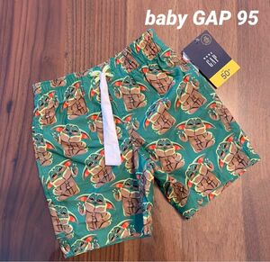 【新品】GAP ベビー ギャップ starwars スターウォーズ ヨーダ 水着 サーフパンツ 男の子 スイムウェア 95cm