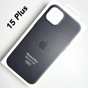 アップル純正 iPhone 15 PLUS シリコンケース ブラック