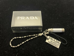 A1　PRADA　プラダ　キーホルダー　イタリア製　ブランド物　ファッション小物　チャーム　現状品