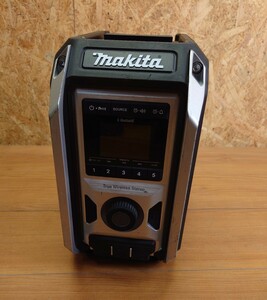  дешевый прямые продажи makita Makita заряжающийся радио черный MR113 14.4-18V б/у с дефектом 