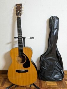 . б/у товар .YAMAHA Yamaha акустическая гитара FG-110
