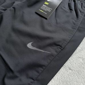 格安送料 Mサイズ NIKE ナイキ トレーニング ウーブン パンツ スポーツウェア 黒 ブラック ランニング ジム メンズ ボトムス CZ4357-011の画像4