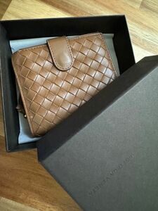 ボッテガヴェネタ　 二つ折り財布　 BOTTEGA VENETA 