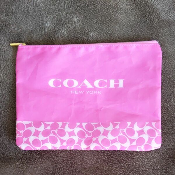 COACH　コーチ　ビニールポーチミニ