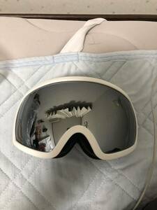 [EX-DASH] スキーゴーグルスノーボード防風 スノーゴーグル メンズ/レディース 男女兼用 晴れ/曇り/全天候対応 (白枠・シルバー（12%）)