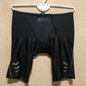 【XO】中古、アリーナ、競パン、競泳水着、ブラック