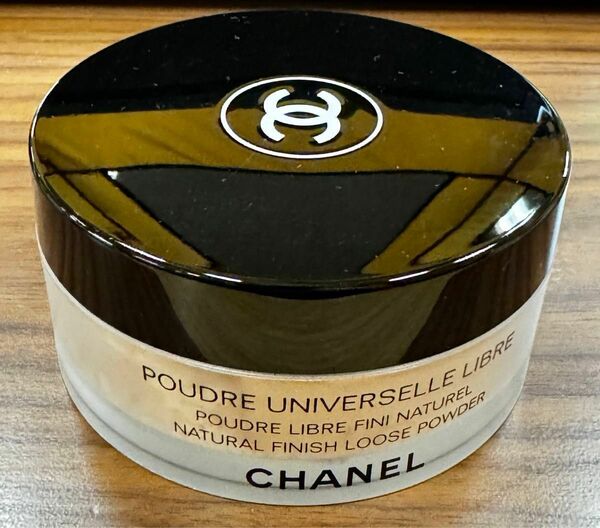 CHANEL シャネルプードウル ユニヴェルセルリーブルN20