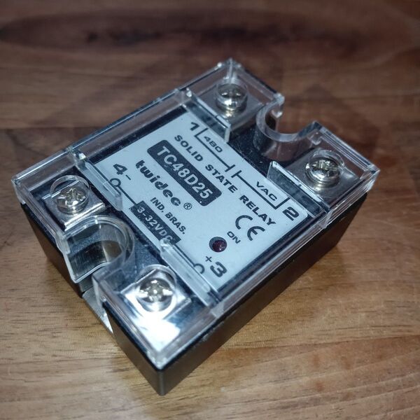 ソリッドステートリレー SSR-25DA