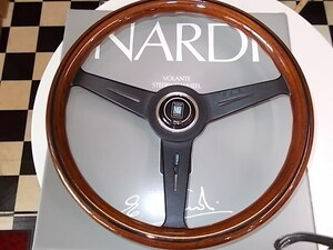 NARDI　ナルディ Classic　N122　ウッド＆ブラックスポーク ３６０mm　送料無料