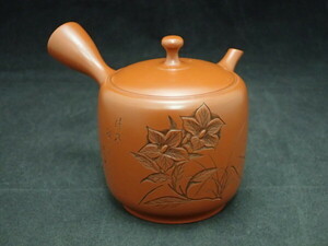 J6* free shipping!! Tokoname light pine flower map sculpture tea note small teapot inspection ). tea utensils . mud old .(60)