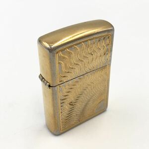 5.2MI-E1514★ZIPPO★ジッポ ジッポー ゴールドカラー 2002年製 オイルライター lighter 喫煙具 コレクションCC0/DC0