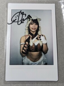 BBM 2024 女子プロレスカード 中島翔子 10枚限定 直筆サイン チェキ