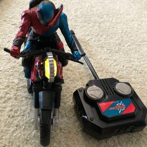 仮面ライダービルド　ラジコン