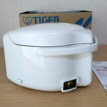 タイガー マイコン炊飯ジャー 炊きたてミニ 　３合　炊飯器　JAI-R551　2020年製_画像3