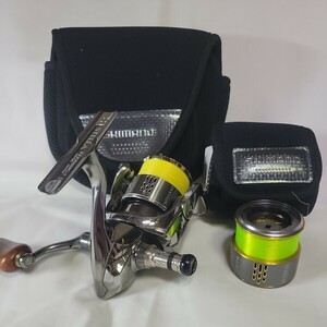 SHIMANO ステラ 1000 SSSPG-J 花梨ノブ リールスタンドLIVRE YUMEYA N4010 替スプール付 リールケース スプールケース セット