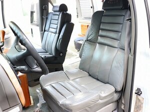 # Chevrolet Express starcraft G-Van 99 year 5.7L 2WD front seat left right set ( stock No:518111) (7583) *
