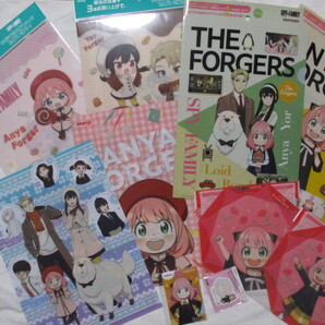 SPY×FAMILY クリアファイル 6種&ステッカー 1種&付箋 1種&さらいた 2種 計10点セット スパイファミリー 明治/サントリー/ロッテ/ゼブラ