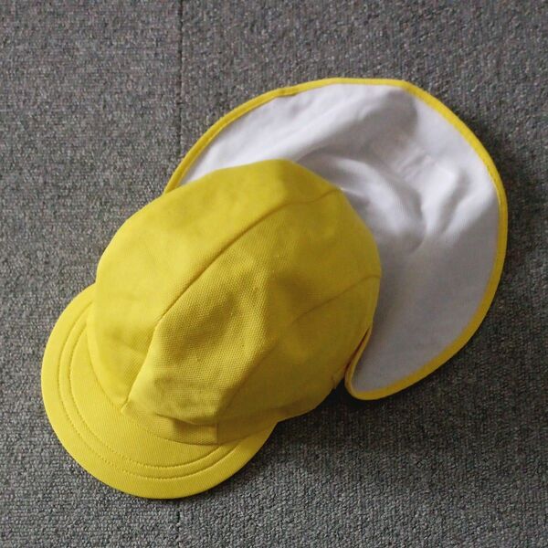 JAKUETSUジャクエツ　カラーキャップ　黄色×白　日焼けガード取り外し可能帽子　イエロー　サンガード(日除け)付き