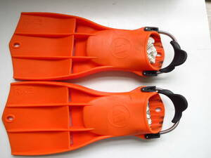 【2021良品】apeks RK3　FINS（L）オレンジ