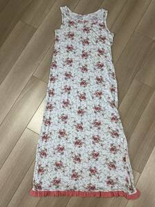 【サイズM】ユニクロUNIQLO　greengate　ノースリーブロングワンピース　グレー×赤色花柄　モダール／タンクトップノースリーブワンピース