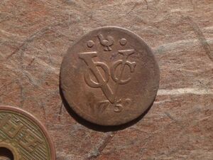  Holland higashi India company ( Indonesia ) West Frisland 1Duit copper coin 1752 year KM#131 (20.7mm, 2.9g) Mintmark Hen