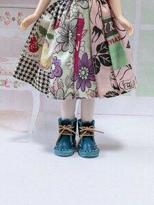 リカちゃんやネオブライスのかわいい革のドール用ブーツ☆ミニチュアブーツ☆靴☆ハンドメイド☆アウトフィット29