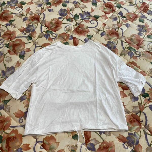 綿100% 白Tシャツ（五分袖）