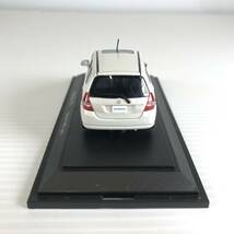 □中古品□ EBBRO エブロ ミニカー 1/43 HONDA ホンダ Fit ホワイト _画像5