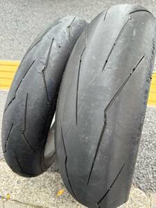 （F）120/70ZR17（R）180/55ZR17　ピレリ製　ディアブロスーパ－コルサＶ3　ＳＰ　※送料は説明文に記載しております。