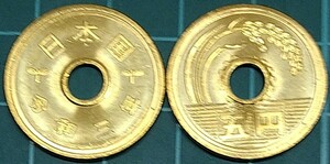 令和３年　５円玉　ロール出し１枚未使用硬貨　発送は梱包込み、定形100円