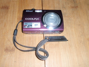 ニコン　コンパクトデジカメ　Nikon COOLPIX S230 メモリーカード16GB 並上