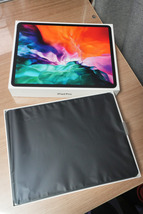 12.9インチ iPad Pro Wi-Fi + Cellular 256GB SIMフリー MXF52J/A (2020,第4世代) スペースグレイ 美品 Liquid Retina Apple Store購入 4th_画像3