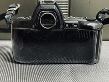 Nikon F-801 Ai 35-70mm 1:3.3-4.5 AF NIKKOR Micro 105mm 1:4 カメラ レンズ ブラック ボディ セット ニコン 撮影 一眼 写真_画像4