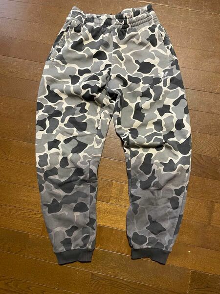 アディダスオリジナルス カモ柄スウェットパンツ adidas Originals Camo 迷彩 ジョガーDH4808