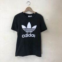 G880-T◆adidas アディダス 半袖Tシャツ ロゴプリント クルーネック プルオーバー ステッチ◆sizeM ブラック メンズ トップス コットン_画像2