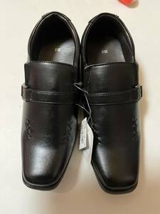 フォーマルシューズ　20㎝　新品タグ付き 黒　ブラック　キッズ　シューズ　靴