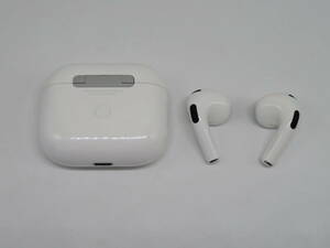 Apple Airpods　第3世代　A2565 A2564 A2897　中古品　ネ4ー36A　