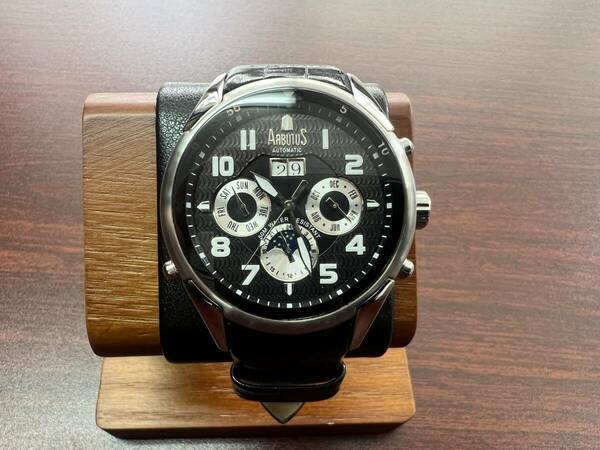 ARBUTUS アルブータス AR0055 トリプルカレンダー 自動巻 メンズ腕時計
