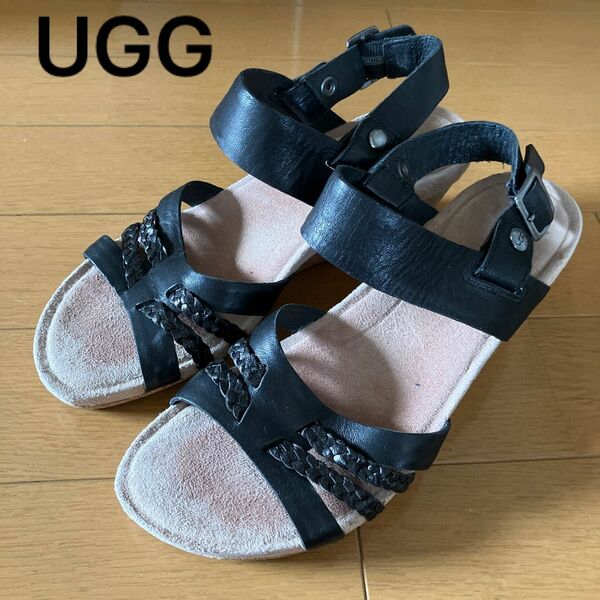 UGG サンダル　22.5センチ　黒革 ブラック 靴