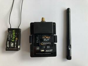 FrSKY 2.4GHz送信機モジュール(DJT)と受信機(V8FR-Ⅱ)