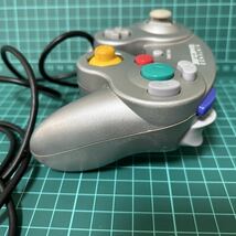 中古 ゲームキューブコントローラー DOL-003 シルバー ゲームキューブ NGC 任天堂 Nintendo GAMECUBE 単品 動作未確認_画像6