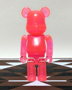 BE@RBRICK ベアブリック シリーズ4 JELLYBEAN ジェリービーン 蛍光ピンク 現品のみ D2404129