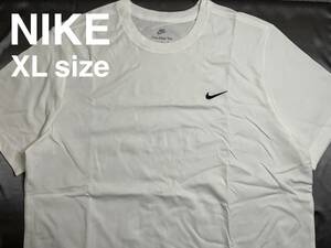 新品 XL NIKE ナイキ 刺繍ロゴ Tシャツ 白黒 シンプルT BV0508-100